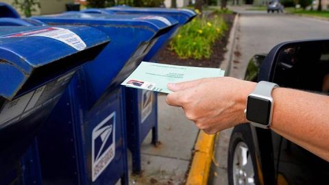 does mail run on juneteenthe