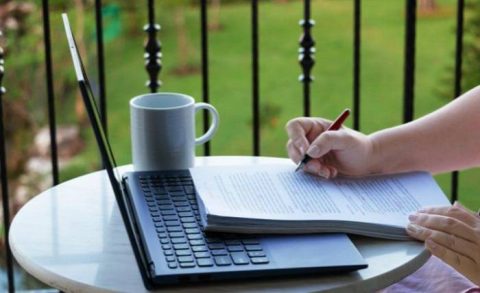 How Hiring a Freelance Proofreader Can Improve Your Writing Quality