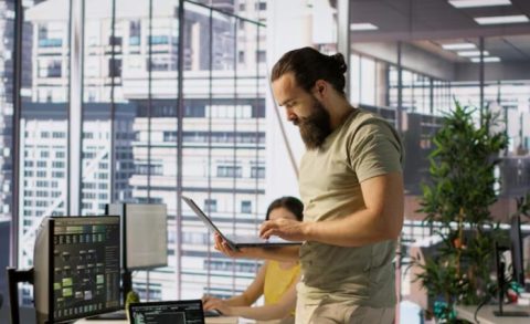 The Engineering Mechanics Behind Responsive Web Architectures