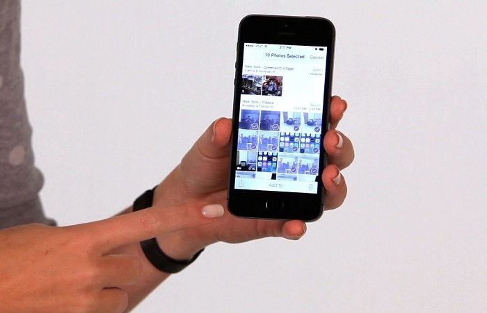 Why People Send Multiple Photos Through Email